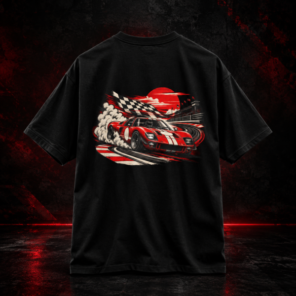 20260917134021-1f1b29d5-3ed7-69a2-bfc6-2a4b23bb269e.png Redline Vintage Racing Boxy Tee – Oversized Retro Car Graphic T-Shirt