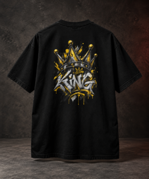 20260918102753-1f1b34b9-b689-6c86-a003-16370c602988.png Street King Boxy Tee – Oversized Graffiti Graphic T-Shirt
